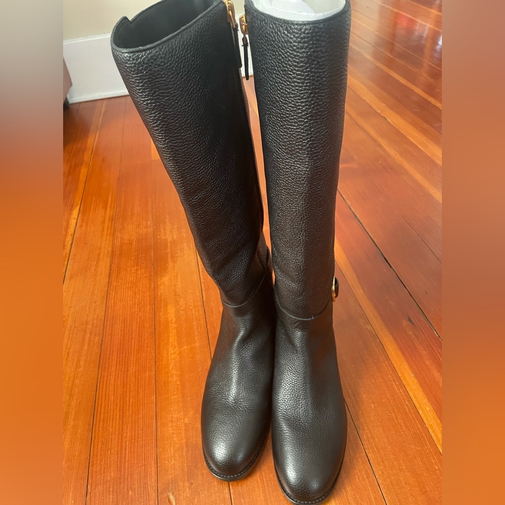 New  Tory Burch warm and stylish knees length boots so comfortable great leather